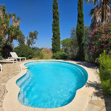 Avec Vue Panoramique Et Piscine Privee * Laroque-des-Albères